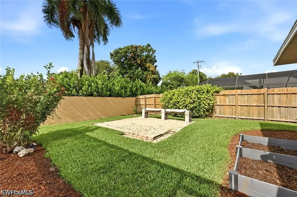 10069 Boca Circle Naples FL 34109