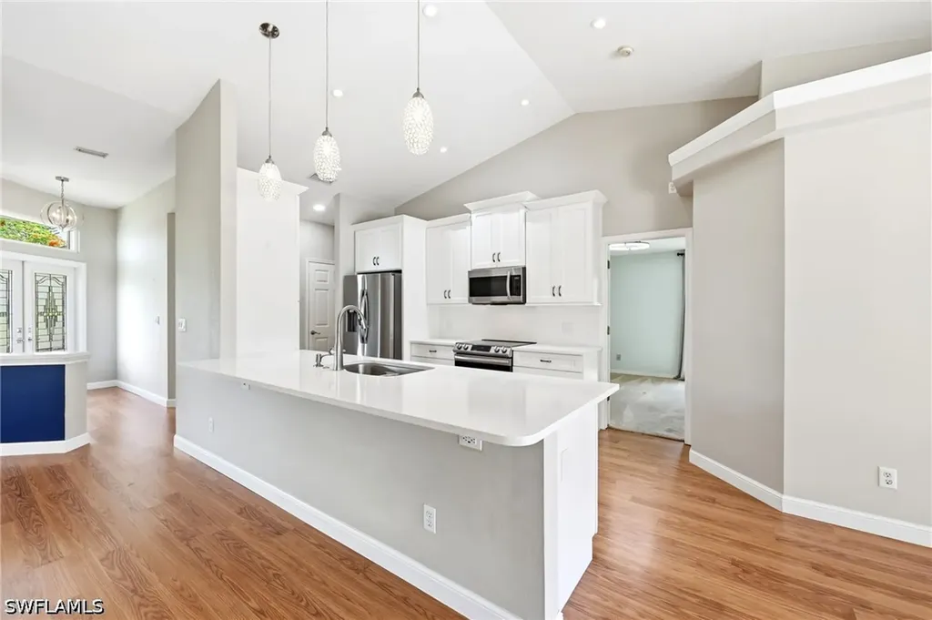 10069 Boca Circle Naples FL 34109