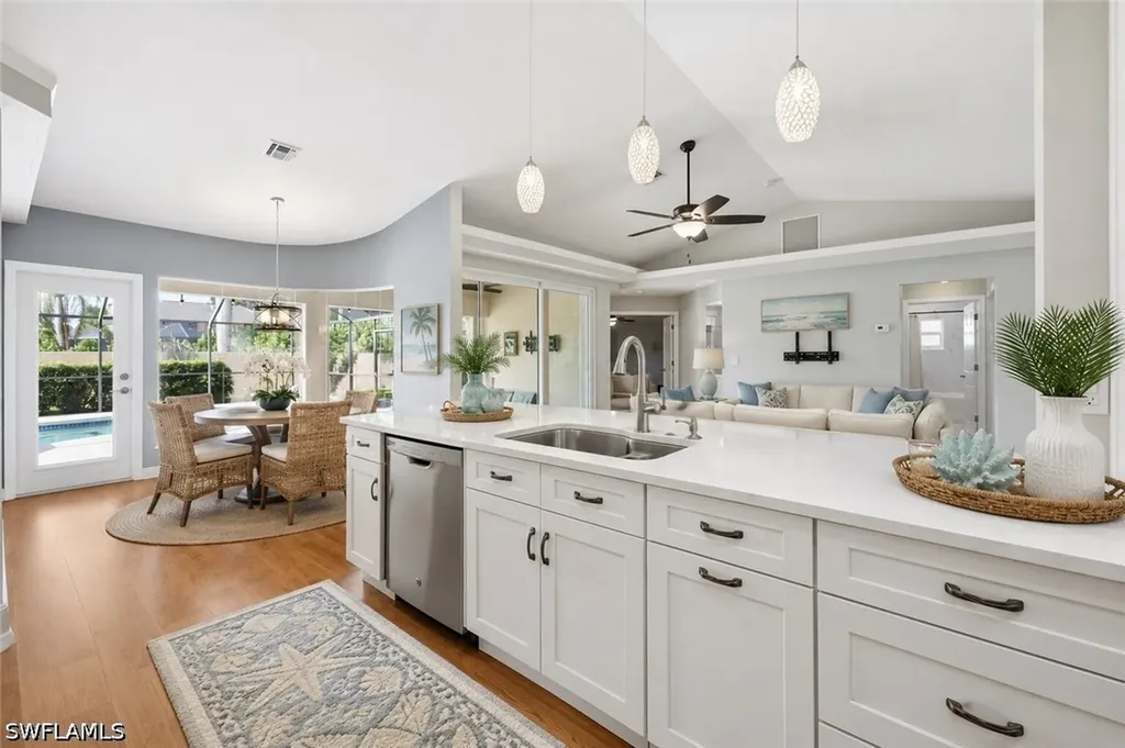 10069 Boca Circle Naples FL 34109