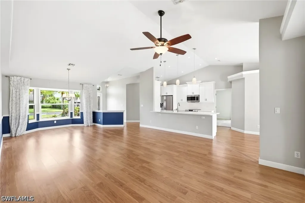 10069 Boca Circle Naples FL 34109