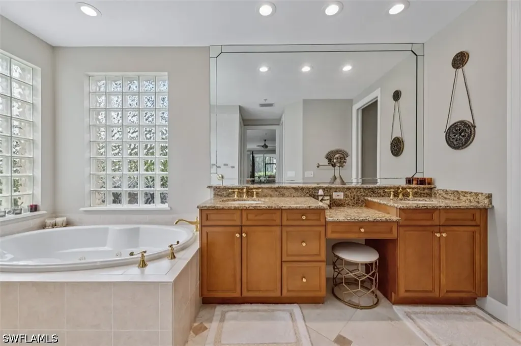 Naples FL 34109