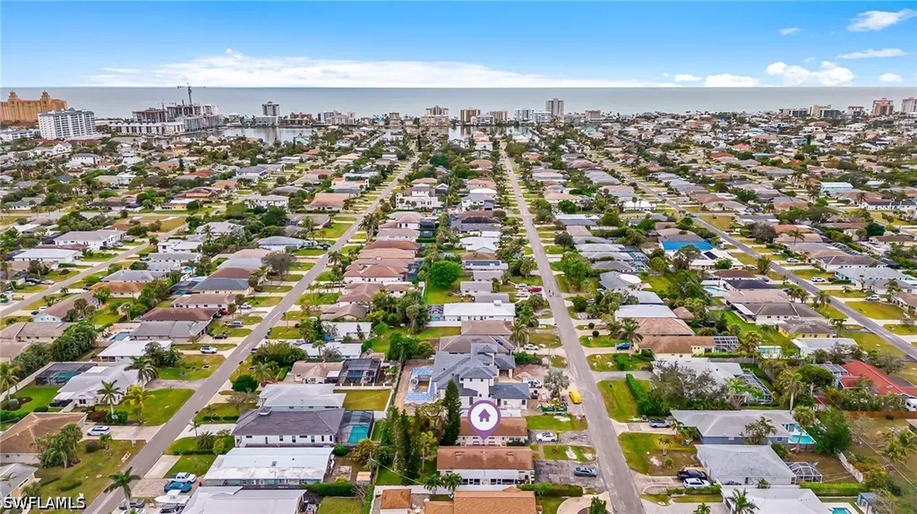 668 97th Avenue N Naples FL 34108
