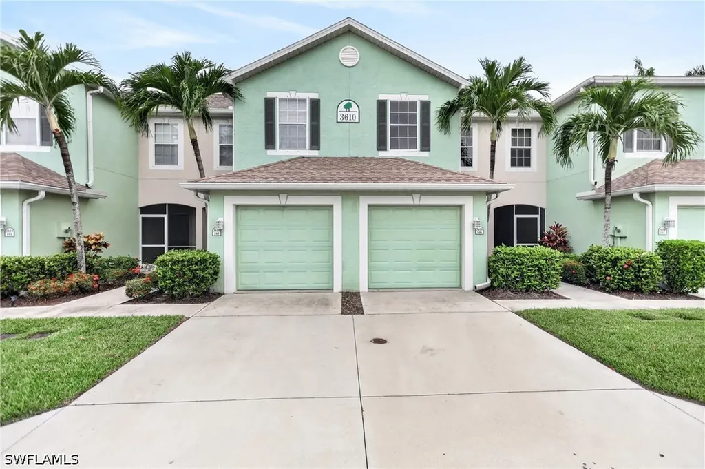 3610 Pine Oak Circle Fort Myers FL 33916