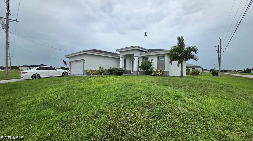 330 El Dorado Boulevard N Cape Coral FL 33993