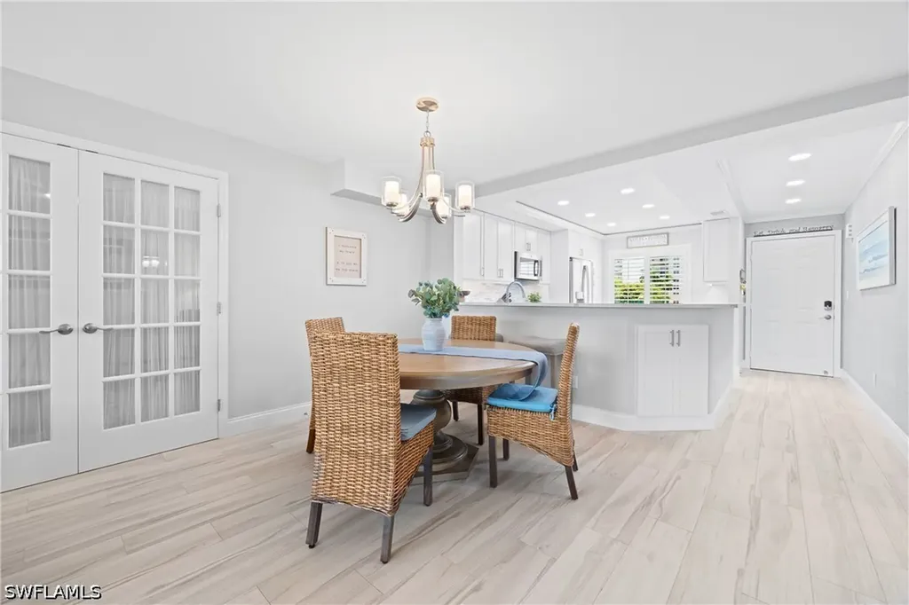 10684 Gulf Shore Drive Naples FL 34108