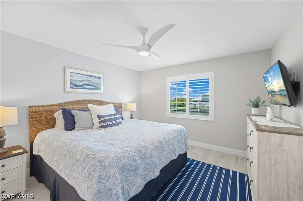 10684 Gulf Shore Drive Naples FL 34108