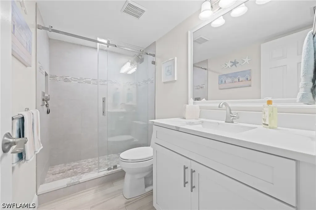 10684 Gulf Shore Drive Naples FL 34108