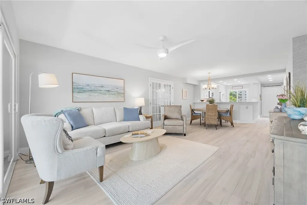 10684 Gulf Shore Drive Naples FL 34108