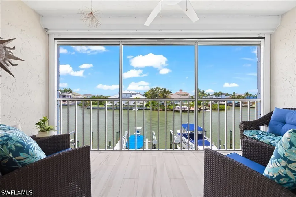 10684 Gulf Shore Drive Naples FL 34108
