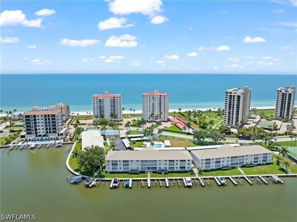 10684 Gulf Shore Drive Naples FL 34108