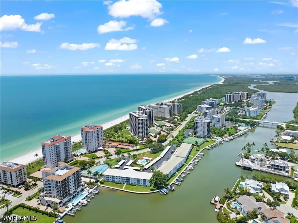 10684 Gulf Shore Drive Naples FL 34108