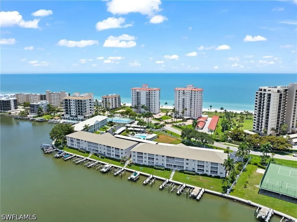 10684 Gulf Shore Drive Naples FL 34108