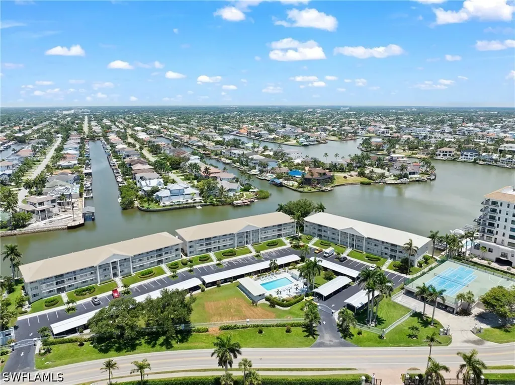10684 Gulf Shore Drive Naples FL 34108
