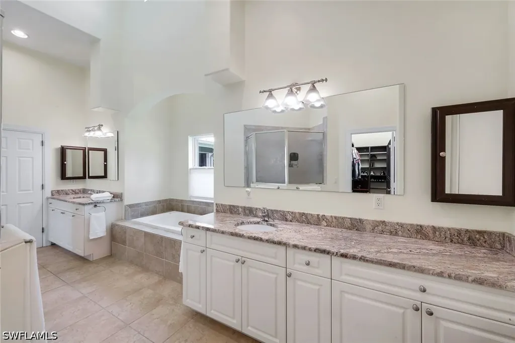 2661 Golden Gate Boulevard W Naples FL 34120