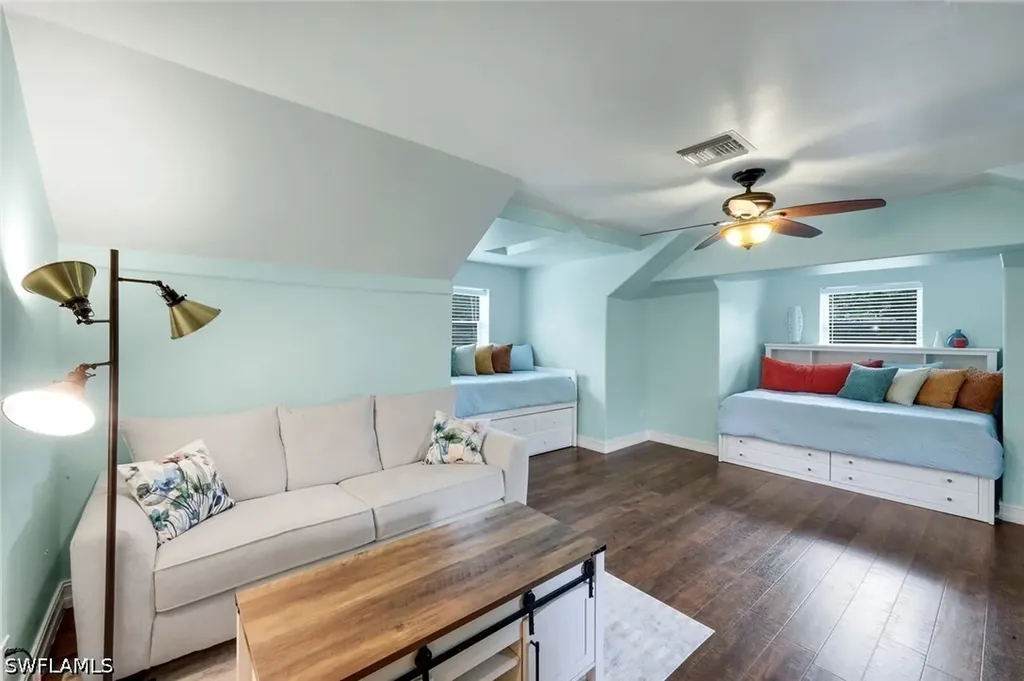 2661 Golden Gate Boulevard W Naples FL 34120
