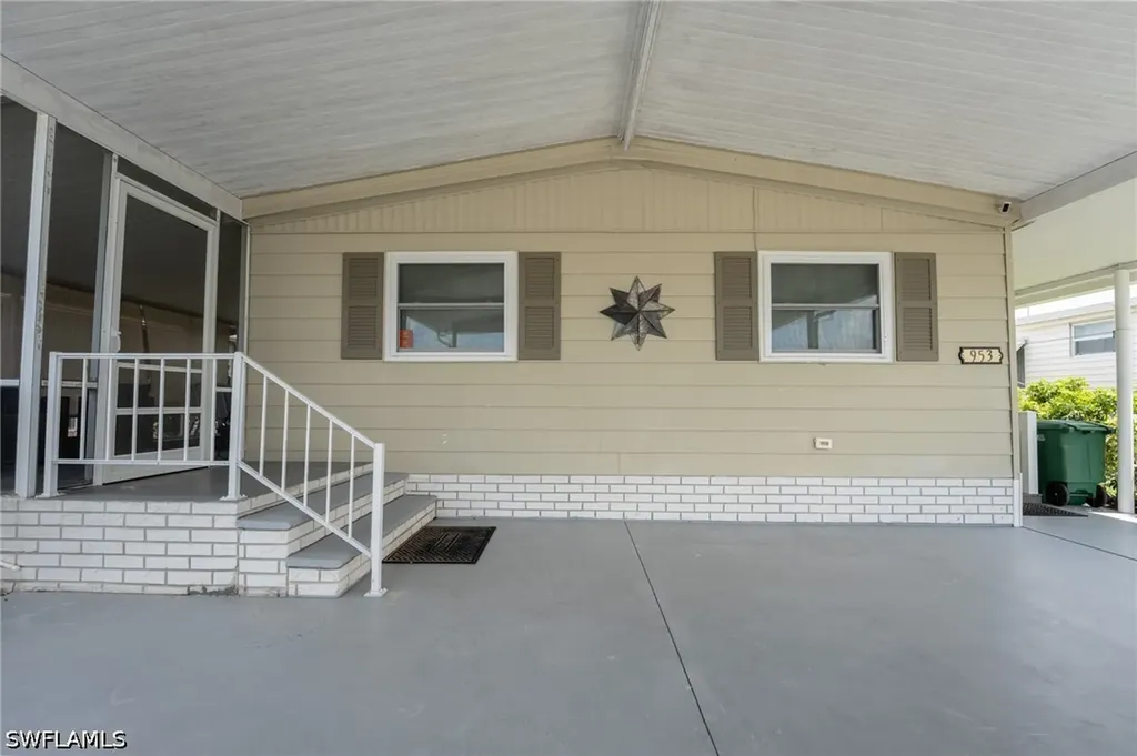 953 Bunker Hill Drive Naples FL 34110