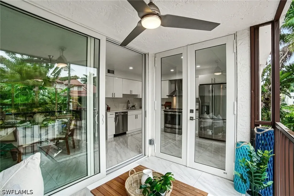 995 9th Avenue S Naples FL 34102