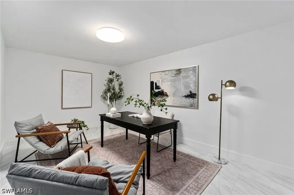 995 9th Avenue S Naples FL 34102