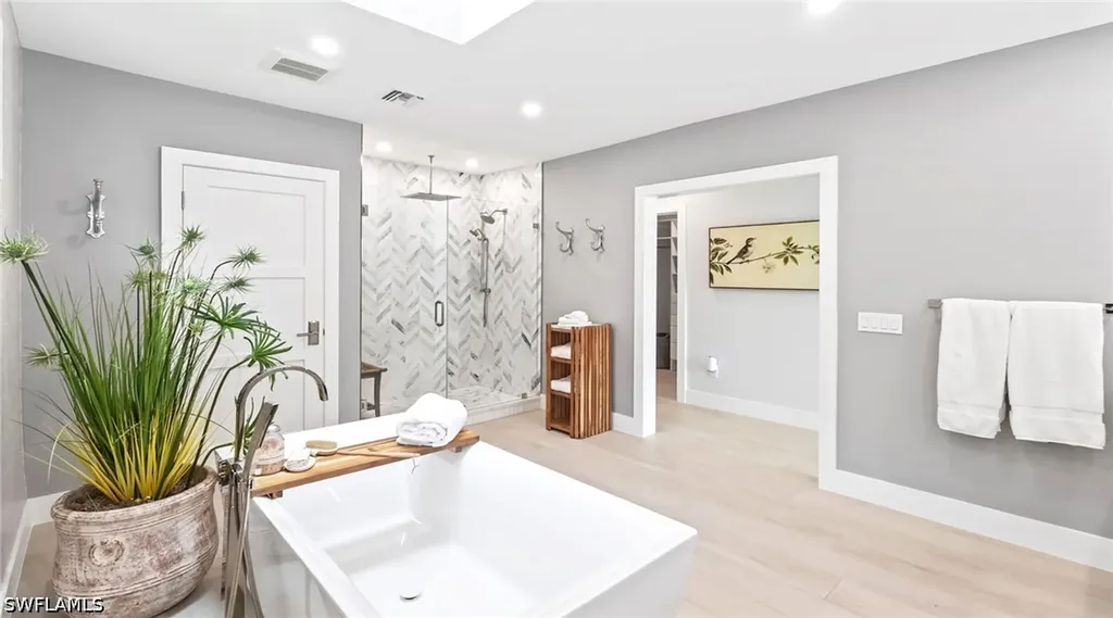 440 Kings Town Drive Naples FL 34102