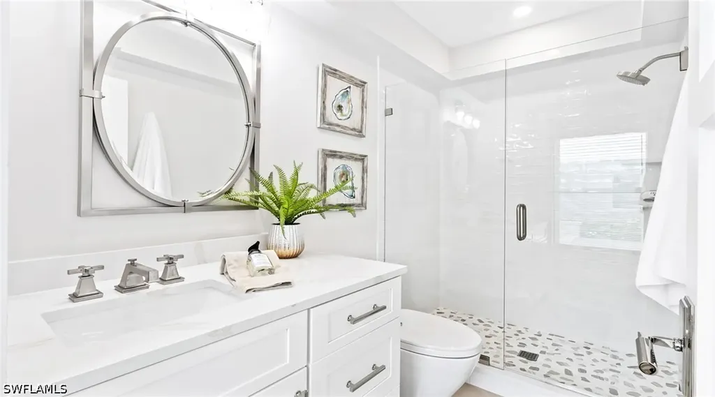 440 Kings Town Drive Naples FL 34102