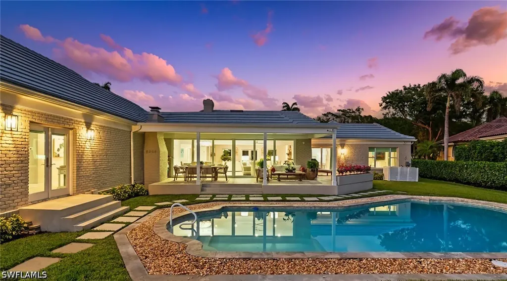 440 Kings Town Drive Naples FL 34102