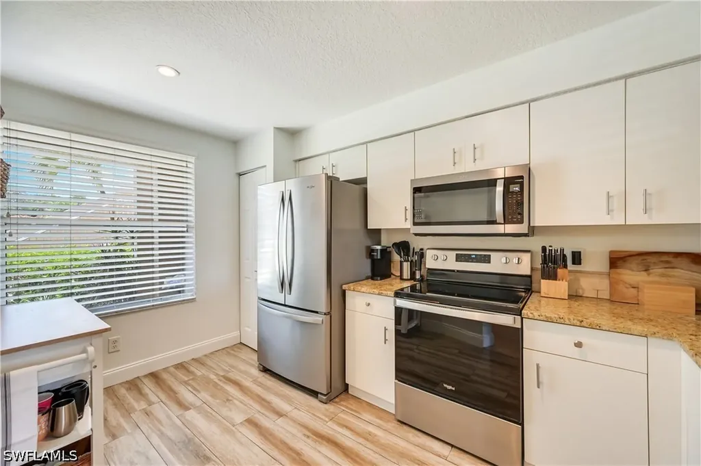 6650 Huntington Lakes Circle Naples FL 34119
