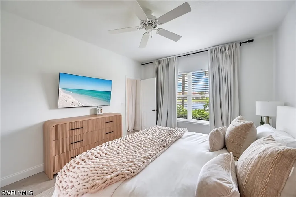 6650 Huntington Lakes Circle Naples FL 34119