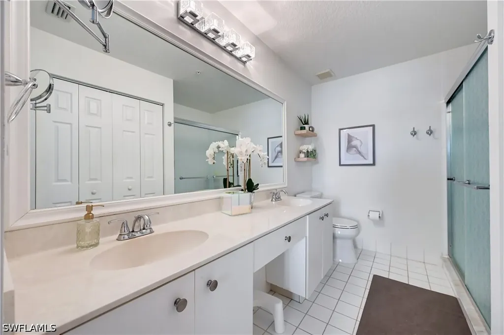 6650 Huntington Lakes Circle Naples FL 34119