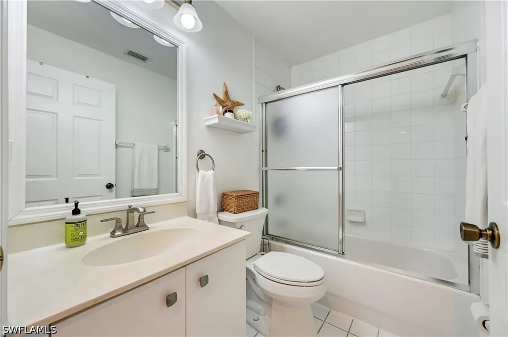 6650 Huntington Lakes Circle Naples FL 34119