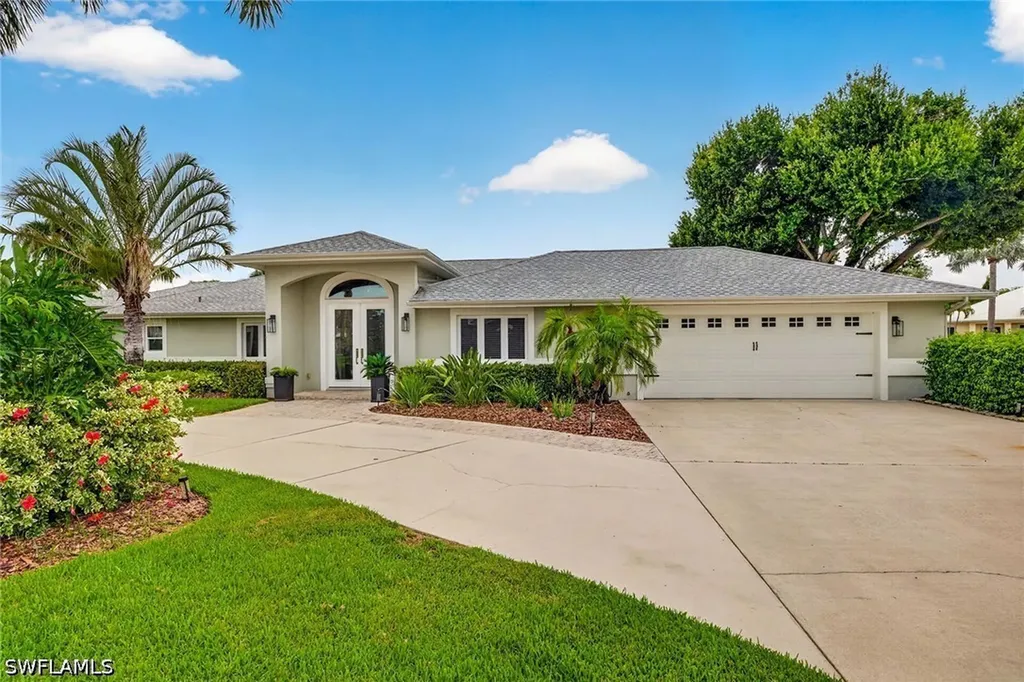 8390 Riviera Avenue Fort Myers FL 33919