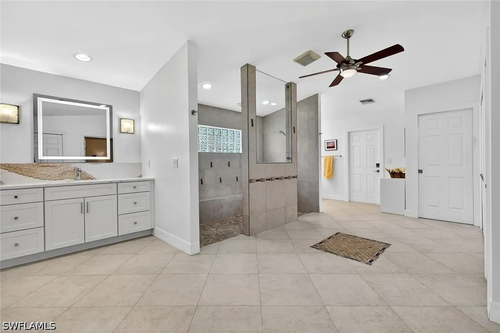 8390 Riviera Avenue Fort Myers FL 33919