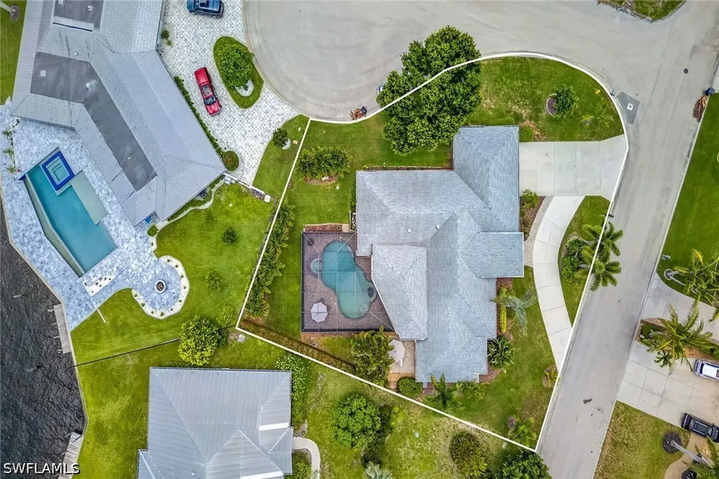 8390 Riviera Avenue Fort Myers FL 33919