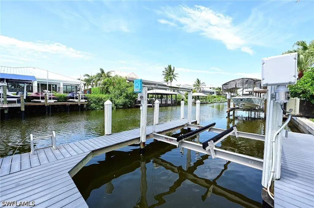 202 6th Street Bonita Springs FL 34134