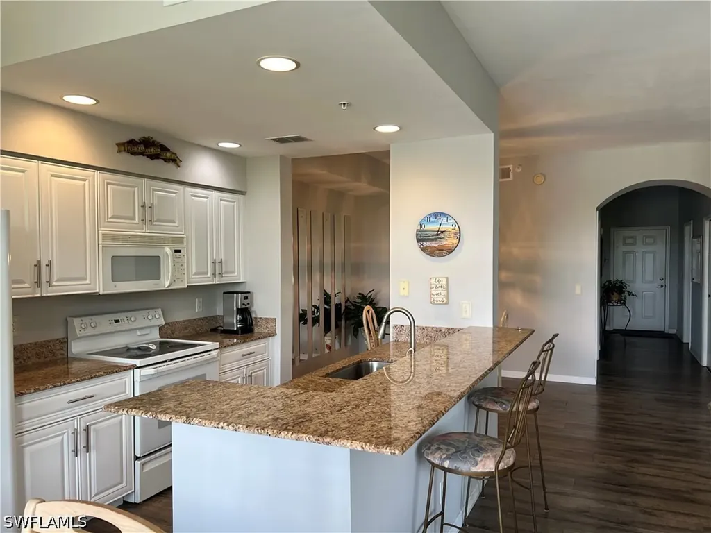 7525 Stoneybrook Drive Naples FL 34112