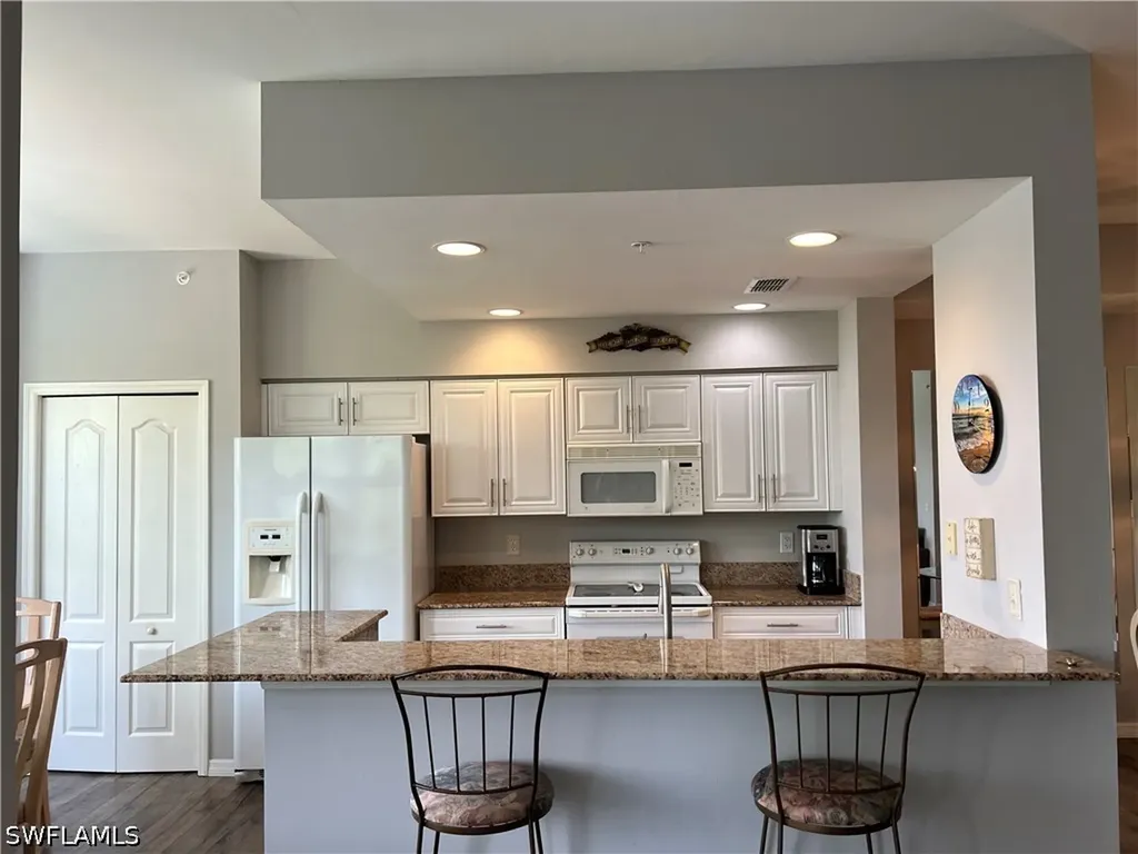 7525 Stoneybrook Drive Naples FL 34112