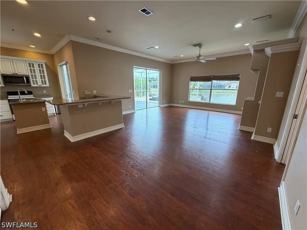 3425 Anton Court Naples FL 34109