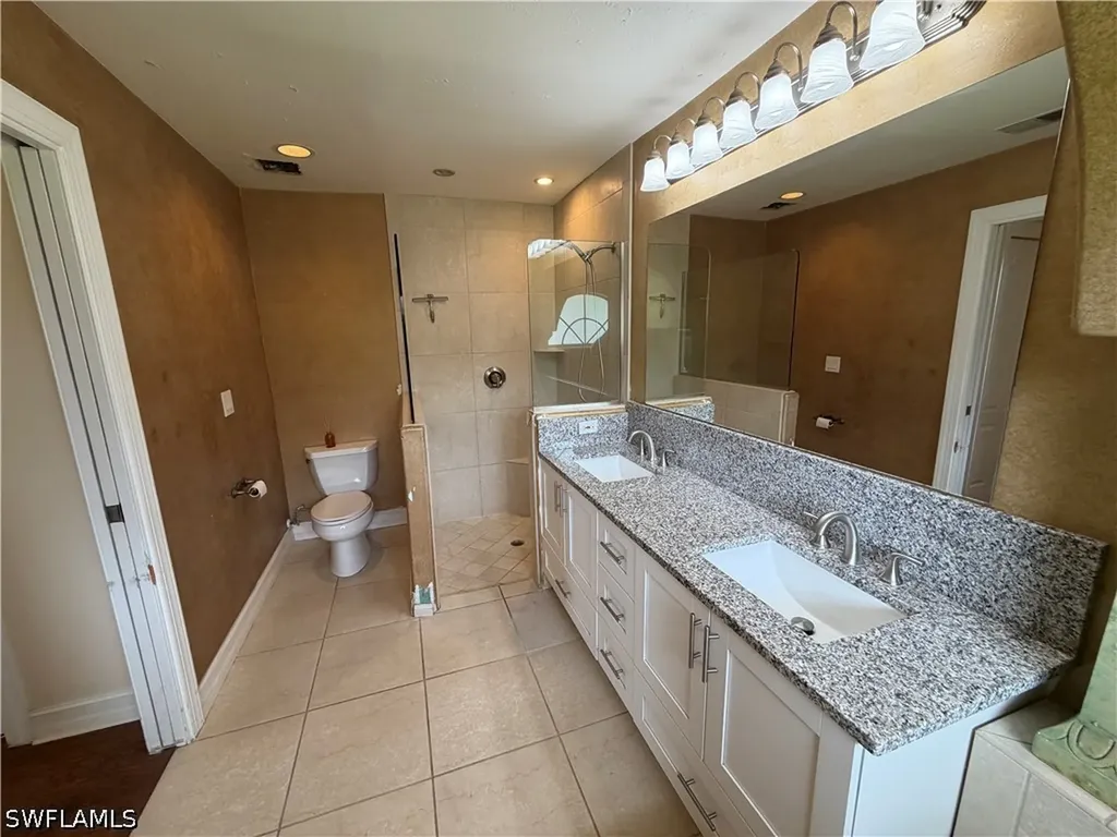 3425 Anton Court Naples FL 34109