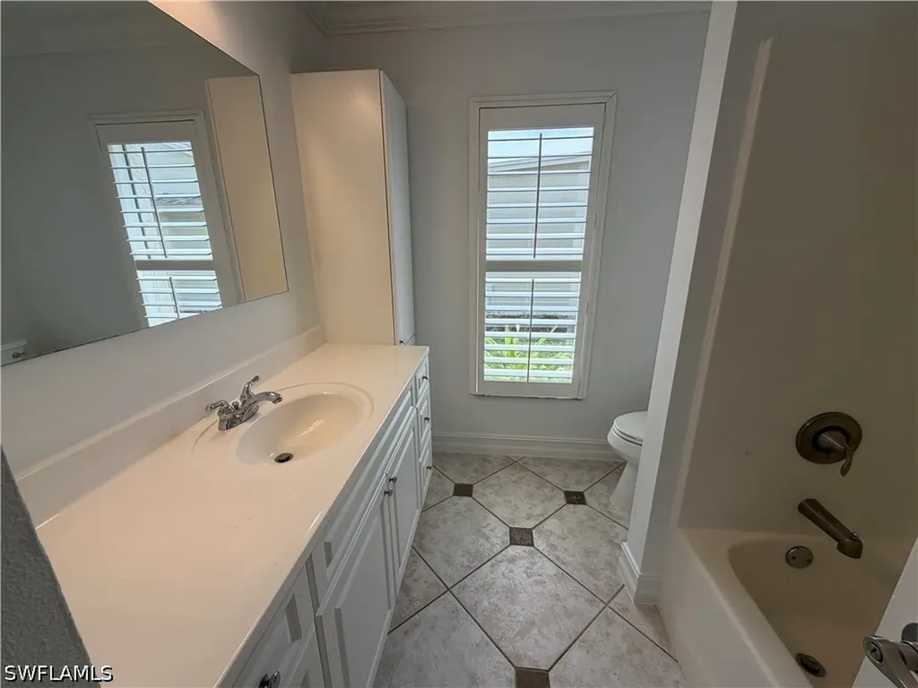 3425 Anton Court Naples FL 34109