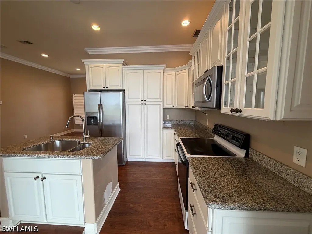 3425 Anton Court Naples FL 34109