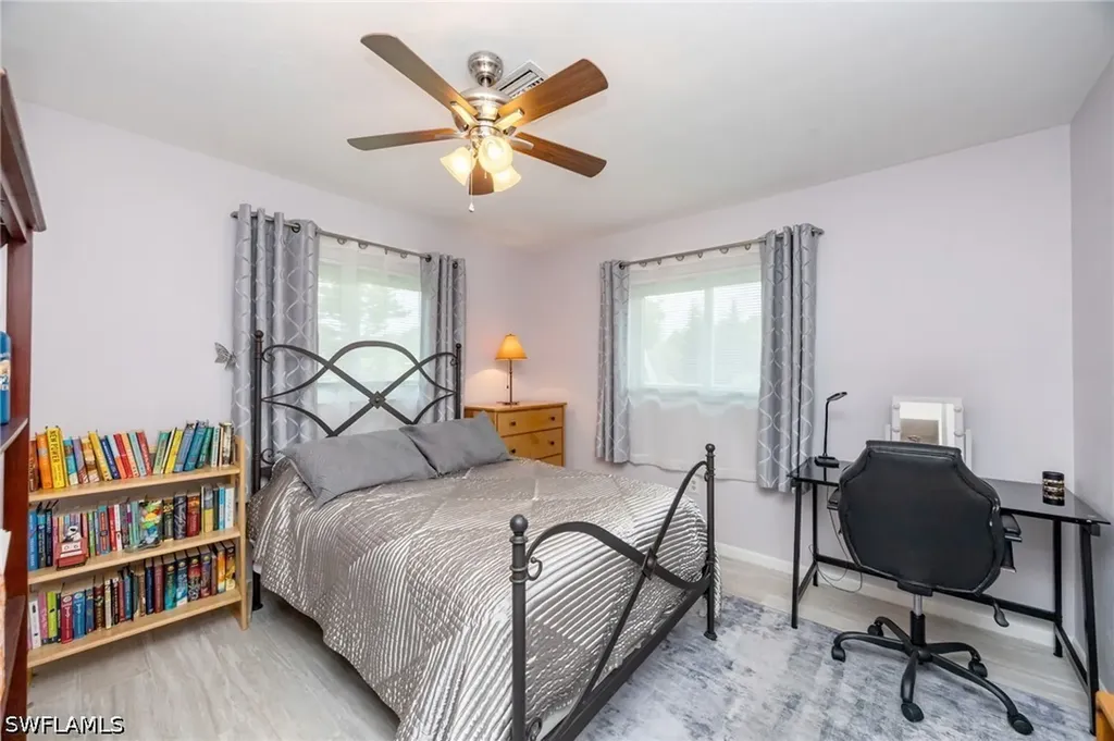 363 Juli Fe Drive Naples FL 34110