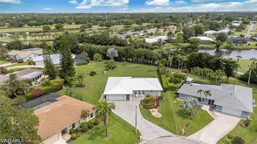 363 Juli Fe Drive Naples FL 34110