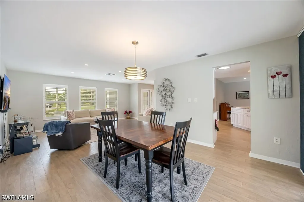 363 Juli Fe Drive Naples FL 34110