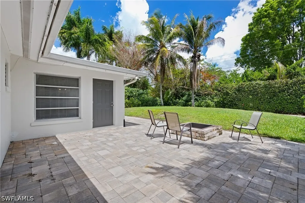 1051 Cypress Woods Drive Naples FL 34103