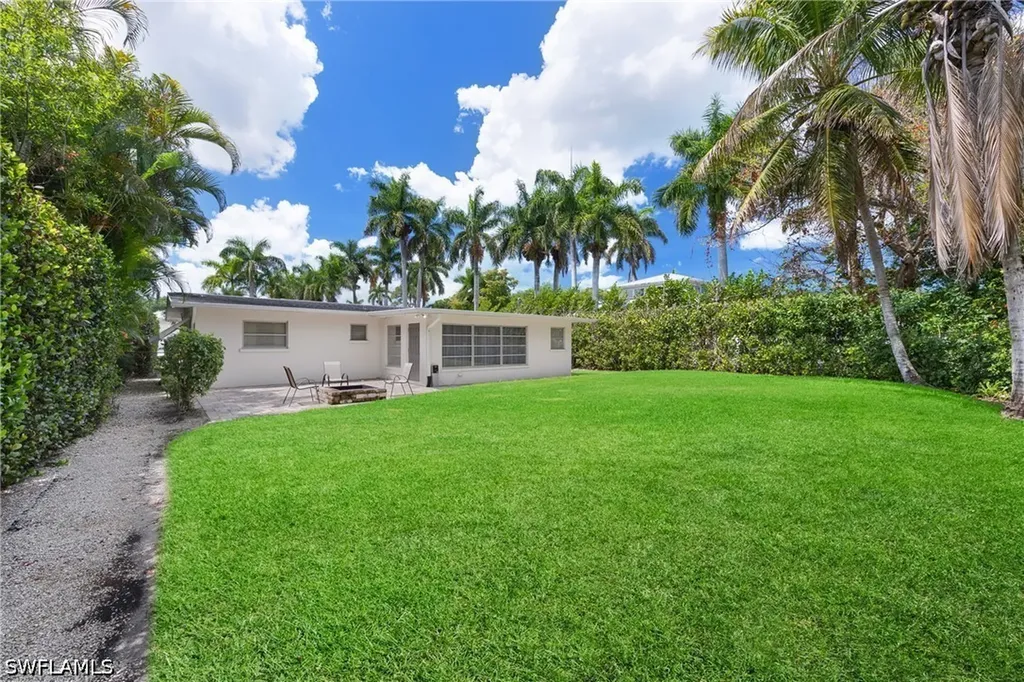1051 Cypress Woods Drive Naples FL 34103