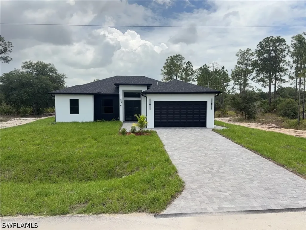 1654 Poinsettia Avenue Lehigh Acres FL 33972