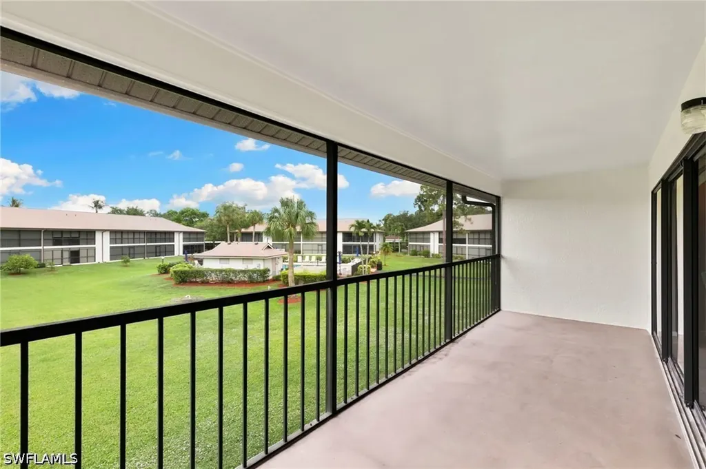 236 Pebble Beach Circle Naples FL 34113