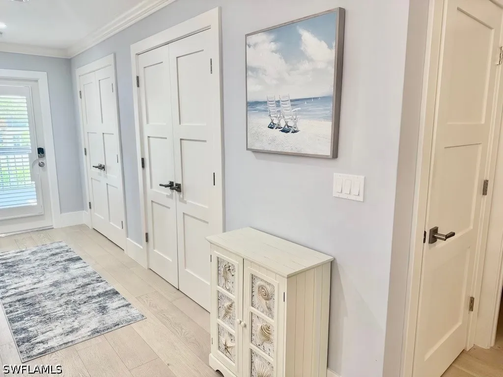 225 5th Avenue S Naples FL 34102