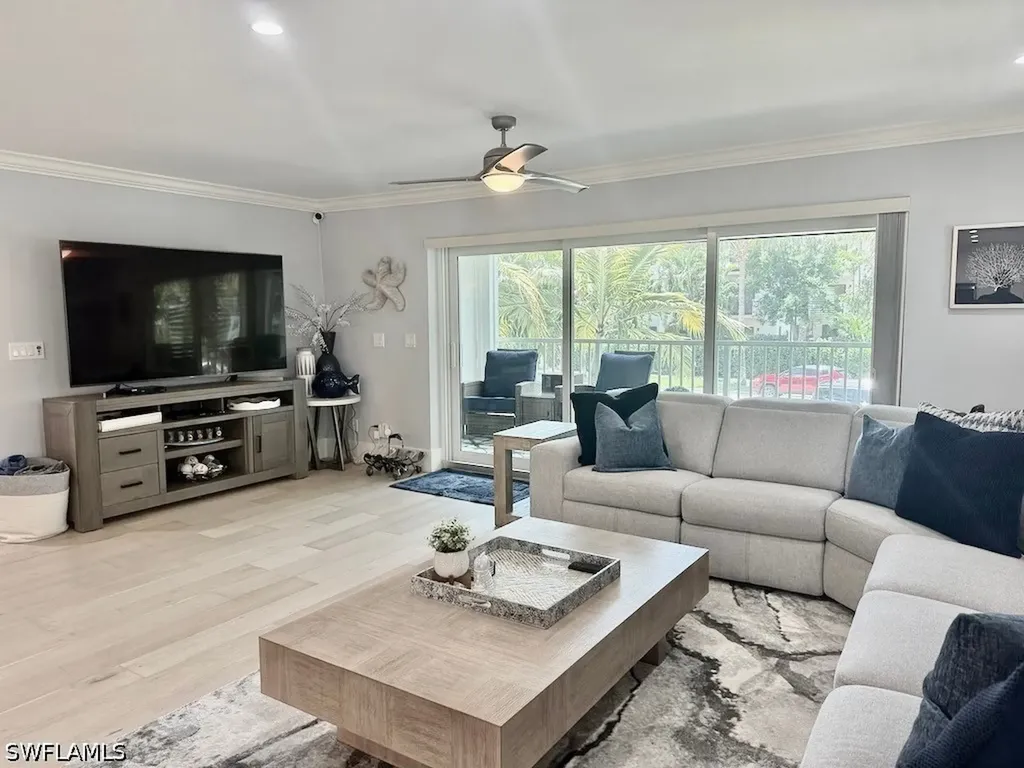 225 5th Avenue S Naples FL 34102