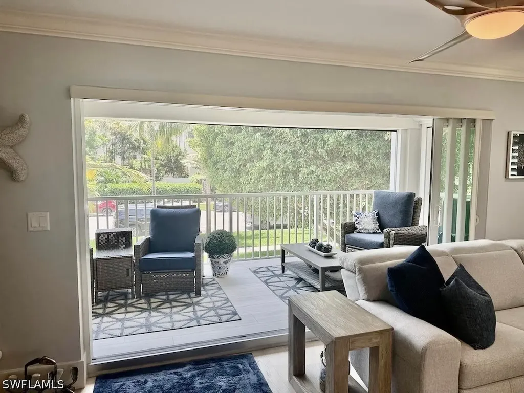 225 5th Avenue S Naples FL 34102