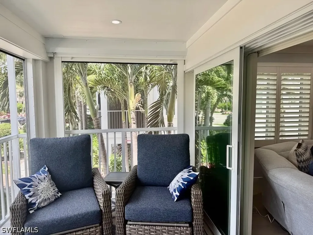 225 5th Avenue S Naples FL 34102